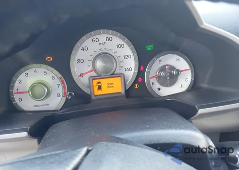 2009 Honda Pilot Touring z USA, uszkodzony, nr VIN 5FNYF48919B054921